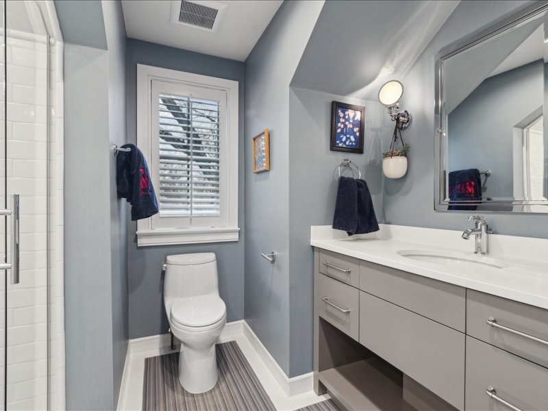 305 Maple Row Northfield, IL 60093 - Photo 64 of 82 Gallery Image 64