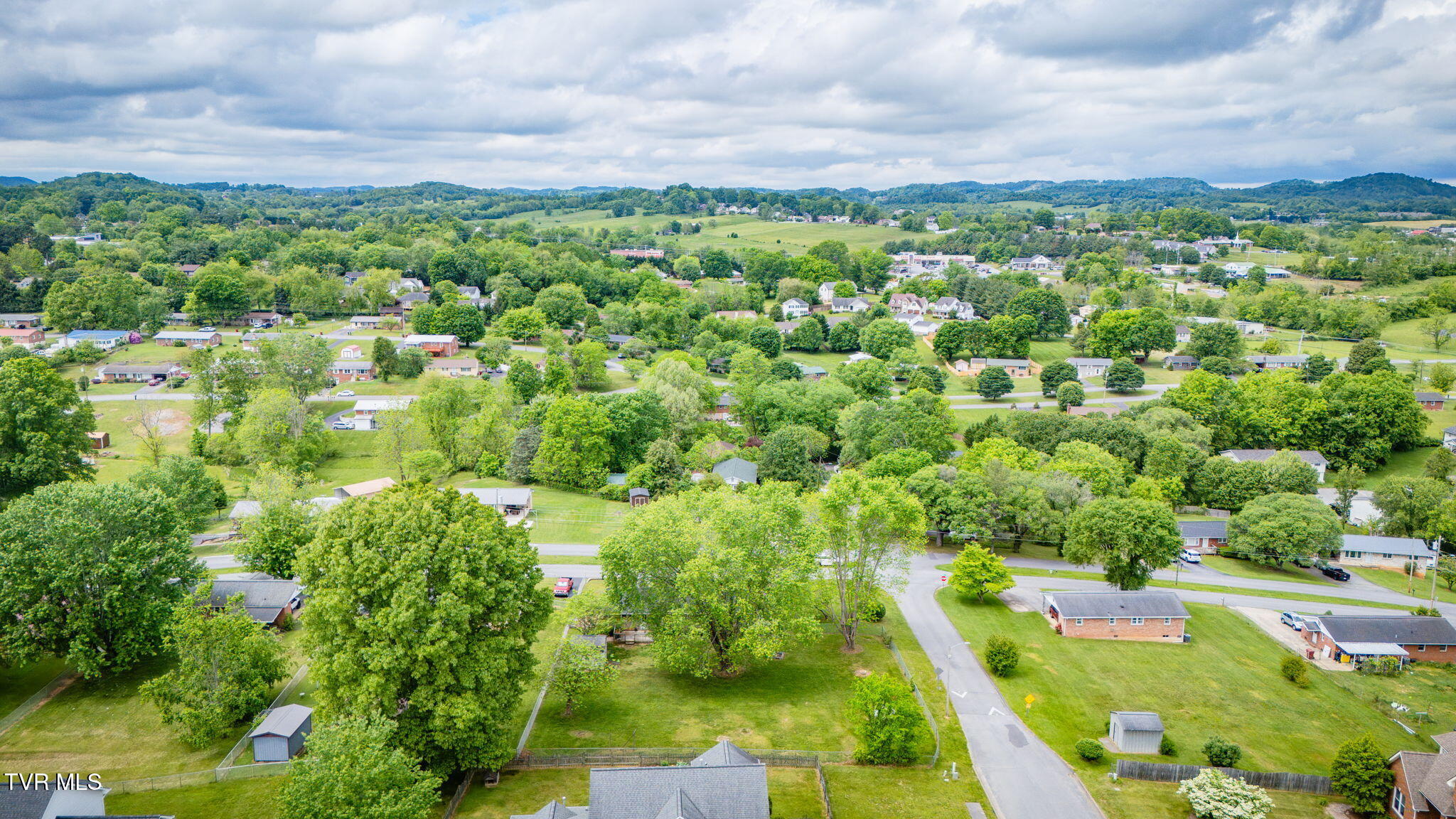 4128 Ranch Road Johnson City, TN 37601 - Photo 27 of 32 104 (3)
