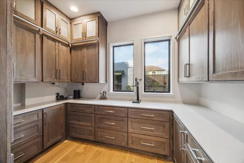 $2,399,000 | 1249 Chippendale Road, Houston, TX 77018