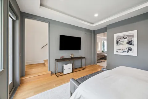 $2,399,000 | 1249 Chippendale Road, Houston, TX 77018