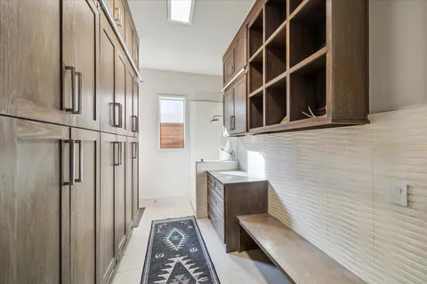 $2,399,000 | 1249 Chippendale Road, Houston, TX 77018