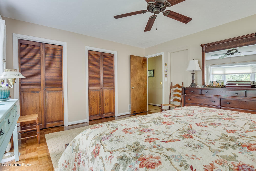 17021 Dry Ridge Road Louisville, KY 40299 - Photo 27 of 58 Small-25