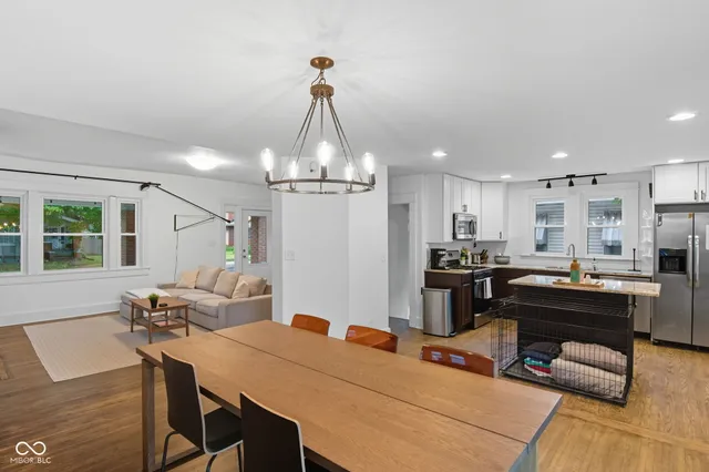 $330,000 | 4325 Guilford Avenue, Indianapolis, IN 46205