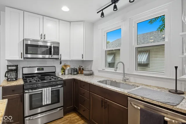 $330,000 | 4325 Guilford Avenue, Indianapolis, IN 46205