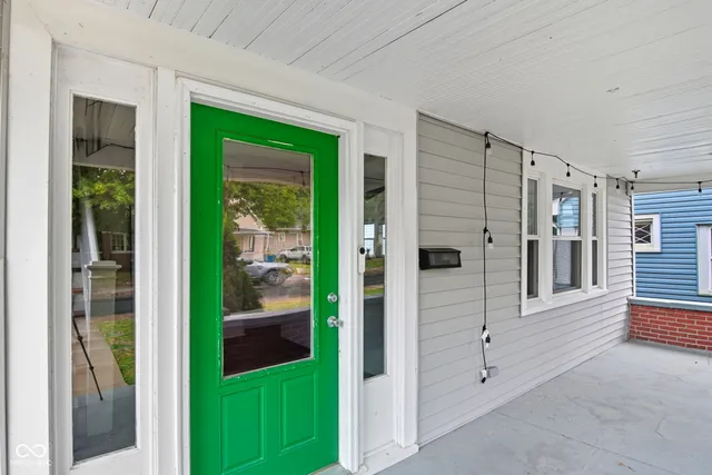 $330,000 | 4325 Guilford Avenue, Indianapolis, IN 46205