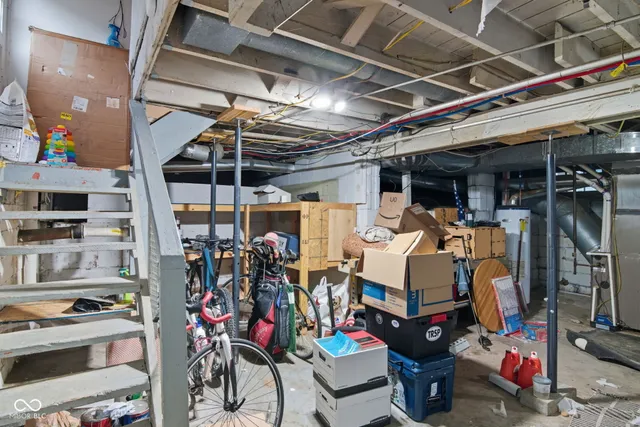 $330,000 | 4325 Guilford Avenue, Indianapolis, IN 46205