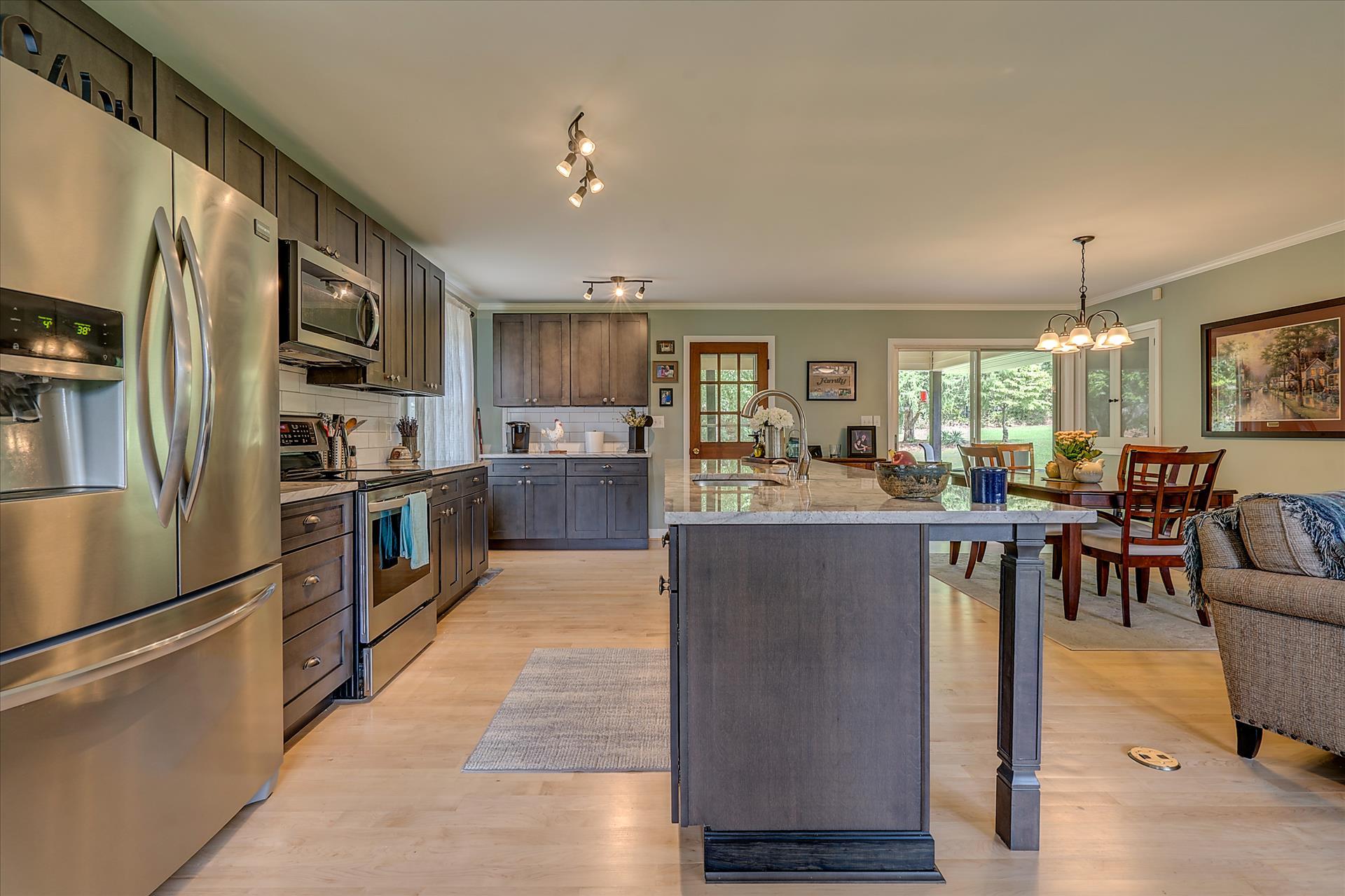 1066 Yarrow Road Bedford, VA 24523 - Photo 23 of 47 DSC00036-2_37-2_38-2_39-2_40-2