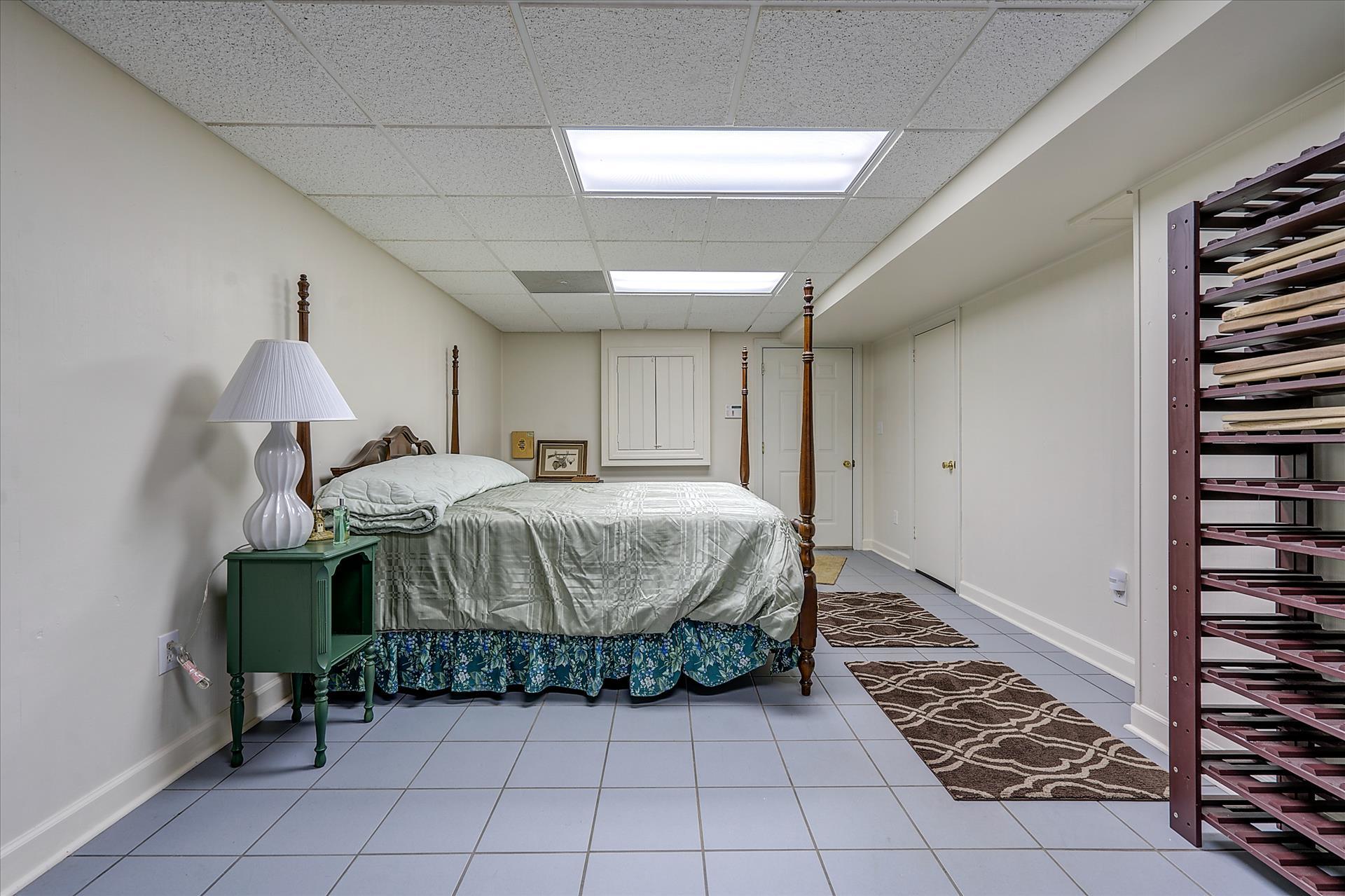 1066 Yarrow Road Bedford, VA 24523 - Photo 25 of 47 DSC00196-2_197-2_198-2_199-2_200