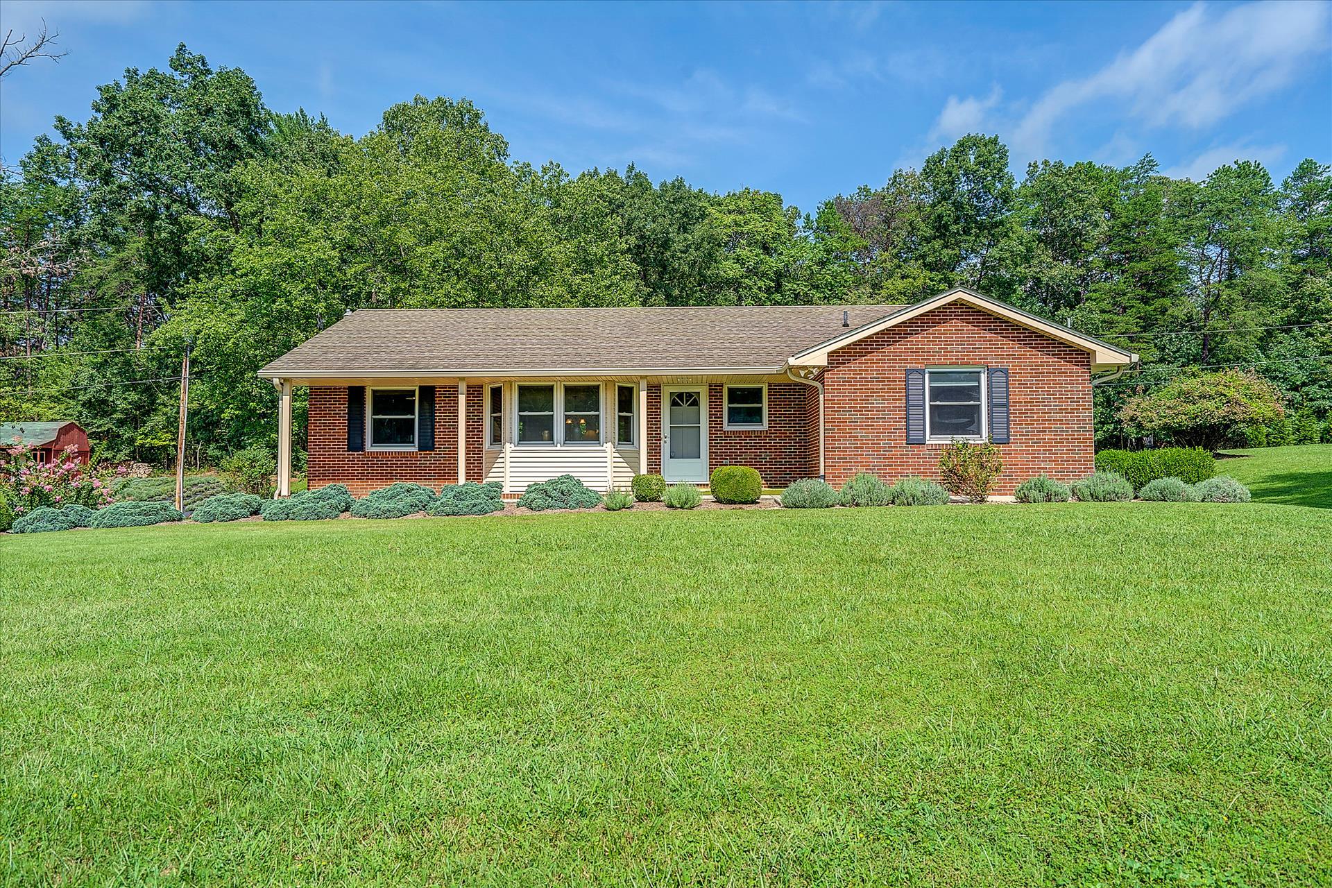 1066 Yarrow Road Bedford, VA 24523 - Photo 46 of 47 DSC00226-2_27-2_28-2_29-2_30-2