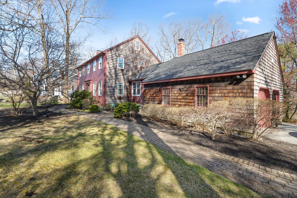 77 Forest Drive Holden, MA 01520 - Photo 2 of 27 a backyard of a house