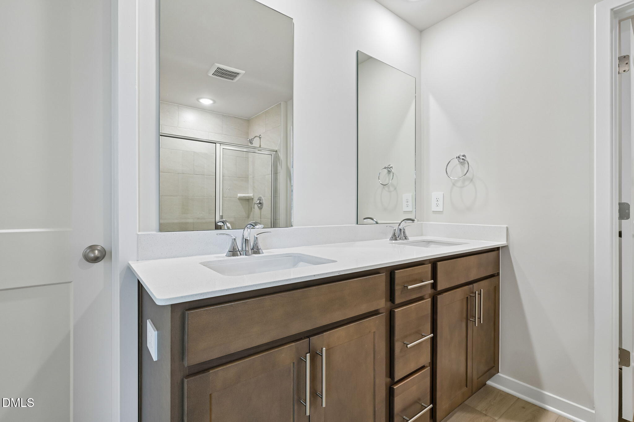 2147 Topsail Road Durham, NC 27703 - Photo 36 of 56 36-web-or-mls-Raleigh - Avalon Place - 2
