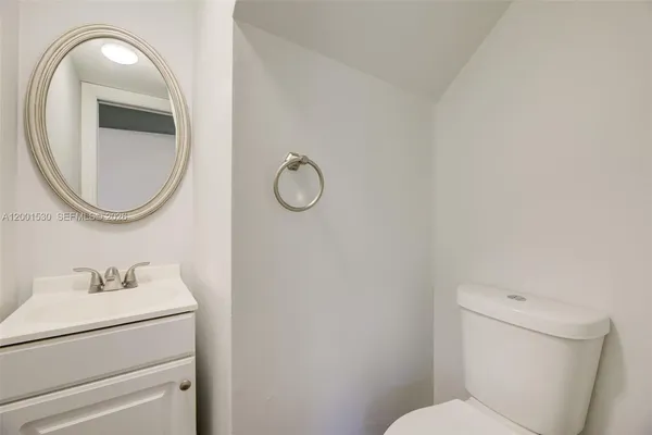 $3,300 | 565 Northwest 97th Avenue, Unit 565, Plantation, FL 33324