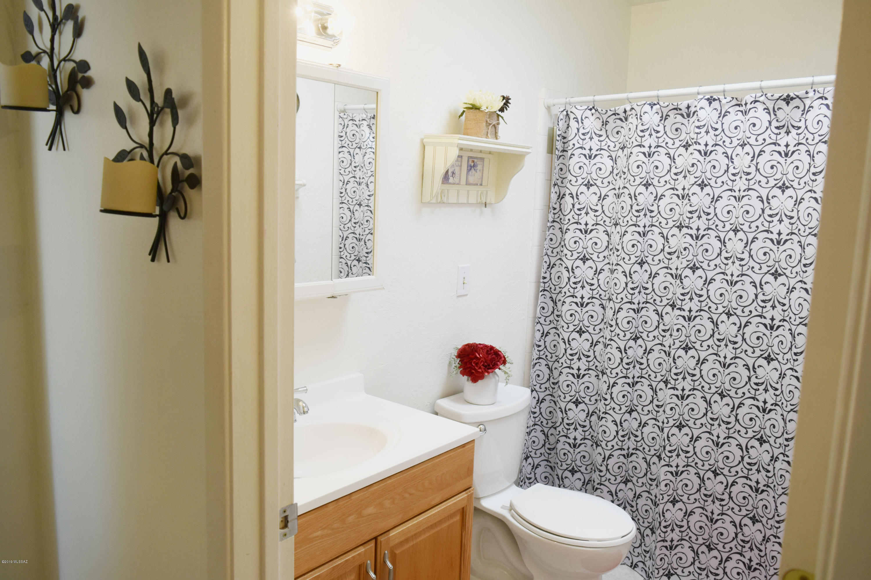 660 East River Road, Unit D Tucson, AZ 85704 - Photo 12 of 20 Gallery Image 12