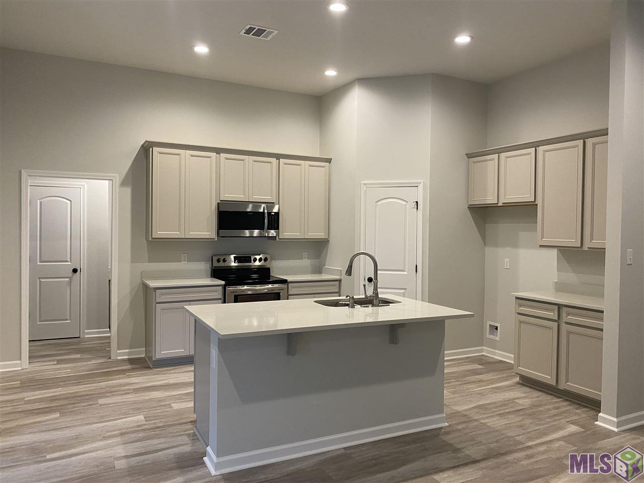 237 Shadow Pointe Road Thibodaux, LA 70301 - Photo 3 of 6 Gallery Image 3