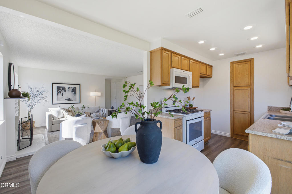 10087 Bristol Drive Rancho Cucamonga, CA 91737 - Photo 5 of 17 05 - Bristol (10087)