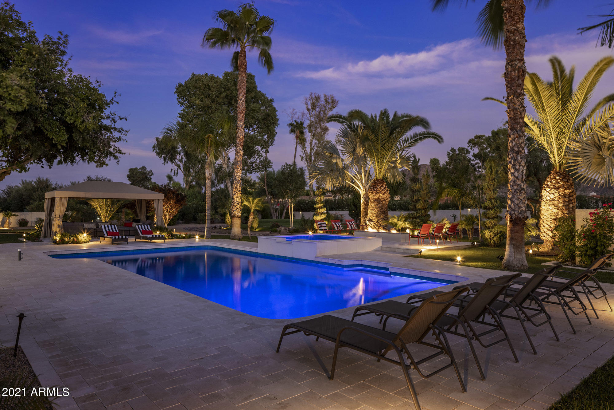 5015 East Doubletree Ranch Road Paradise Valley, AZ 85253 - Photo 11 of 74 Twilight