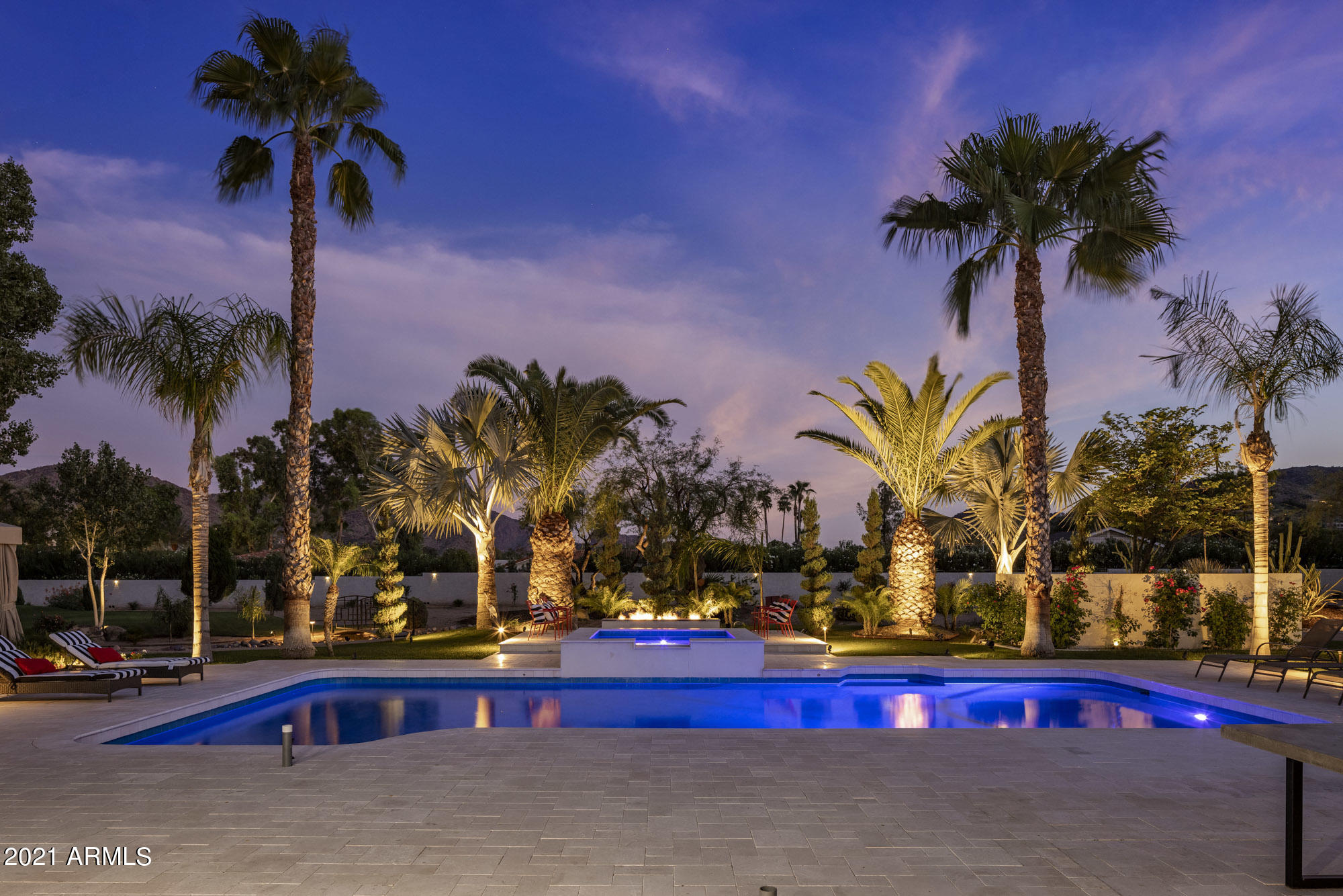 5015 East Doubletree Ranch Road Paradise Valley, AZ 85253 - Photo 6 of 74 Twilight