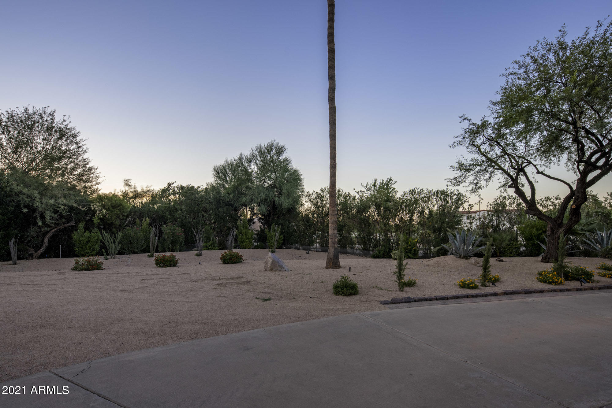 5015 East Doubletree Ranch Road Paradise Valley, AZ 85253 - Photo 64 of 74 Twilight Front N/W