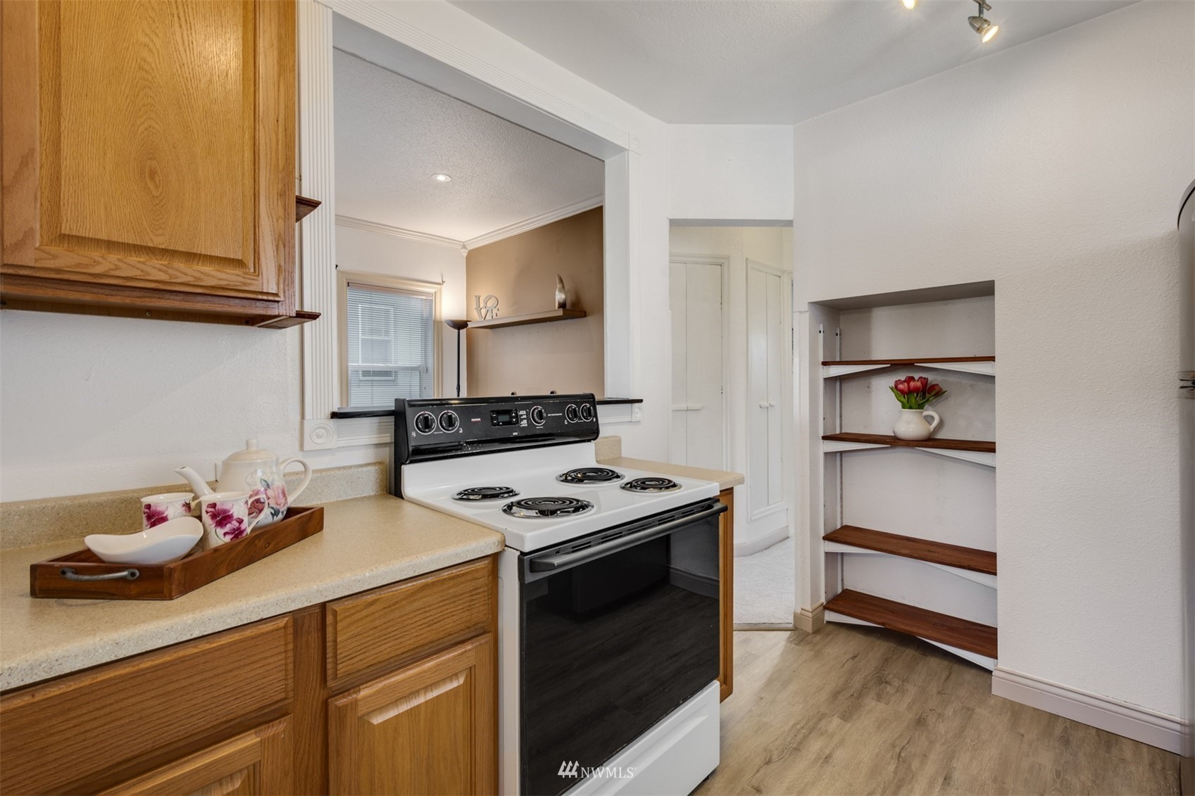 1028 Rockefeller Avenue Everett, WA 98201 - Photo 11 of 26 Gallery Image 11