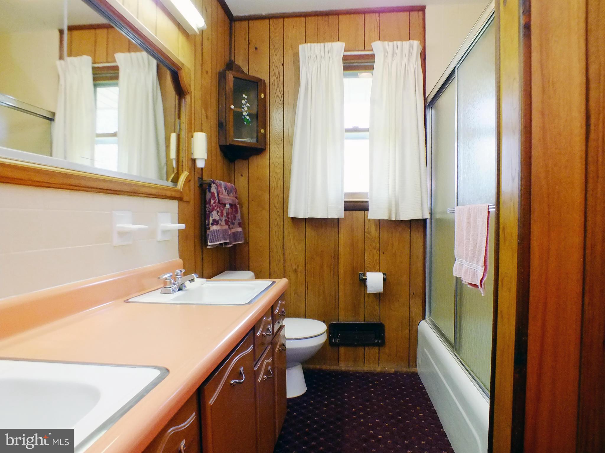 4200 Hunter Road South Hampstead, MD 21074 - Photo 11 of 30 Hall Bath
