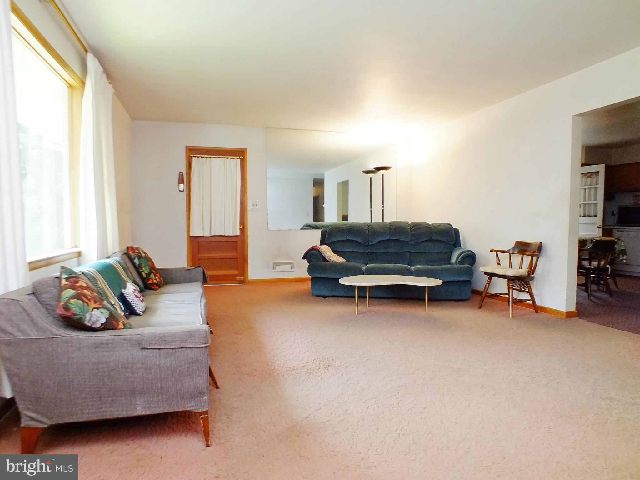 4200 Hunter Road South Hampstead, MD 21074 - Photo 3 of 30 Living Room, View 2