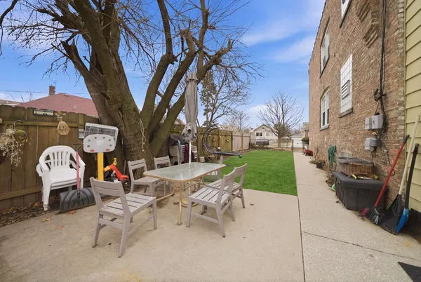 $399,900 | 137 South 16th Avenue, Maywood, IL 60153