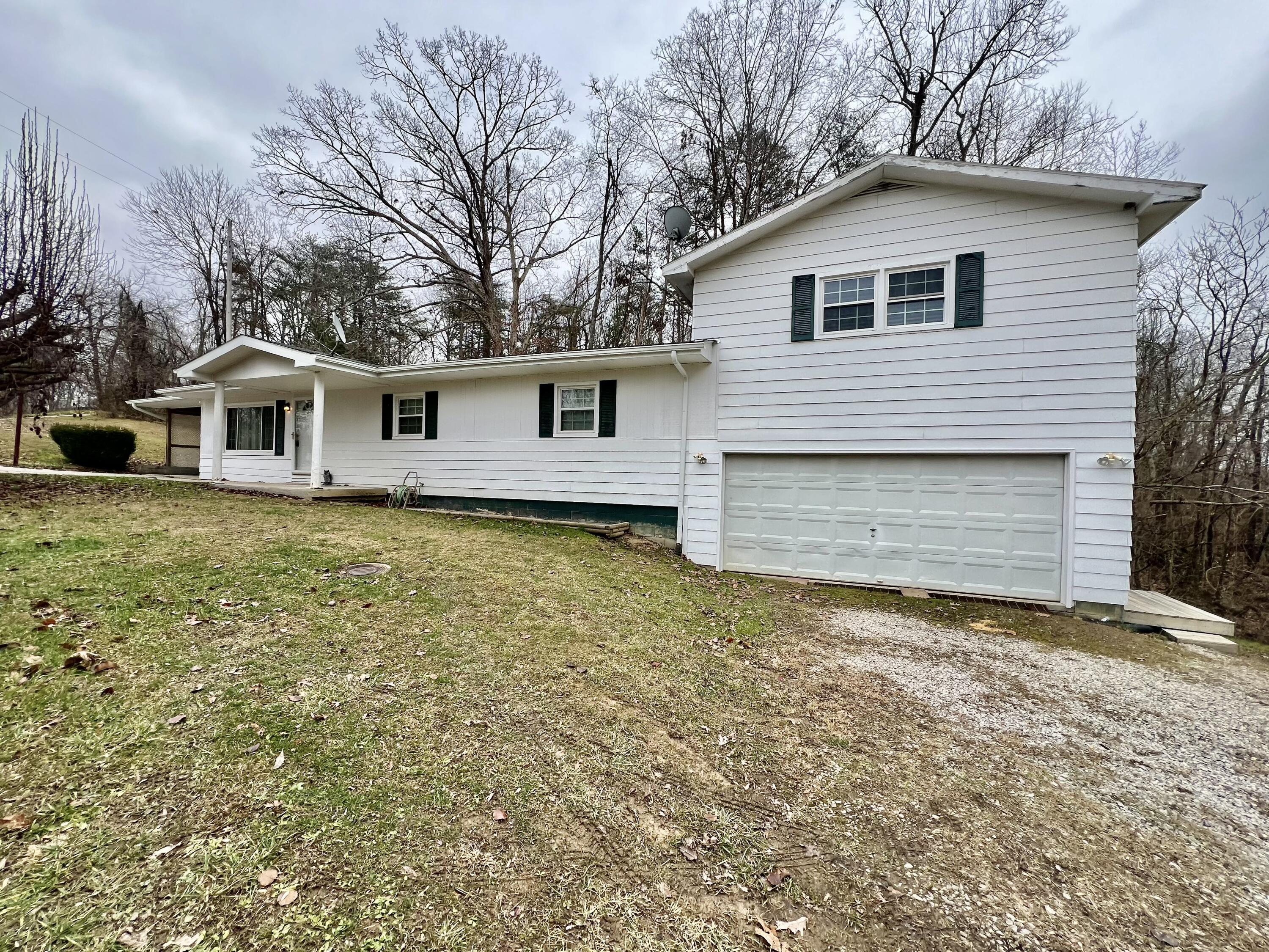 580 Big Cave Road Mount Vernon, KY 40456 - Photo 2 of 38 FullSizeRender