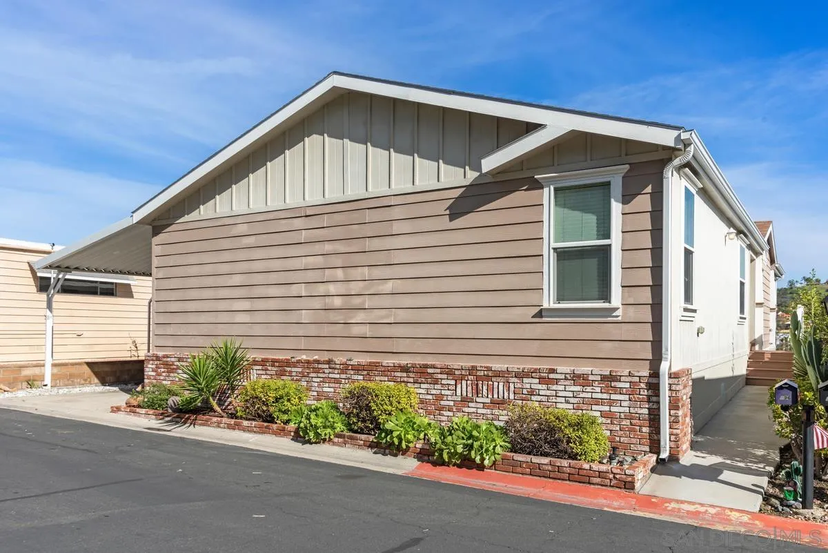 9500 Harritt Road, Unit 196 Lakeside, CA 92040 - Photo 3 of 41 Gallery Image 3