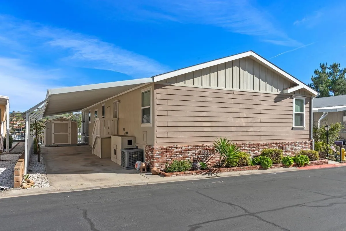 9500 Harritt Road, Unit 196 Lakeside, CA 92040 - Photo 4 of 41 Gallery Image 4