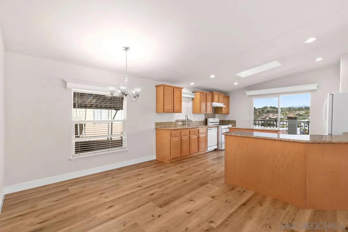 9500 Harritt Road, Unit 196 Lakeside, CA 92040 - Photo 8 of 41 Gallery Image 8