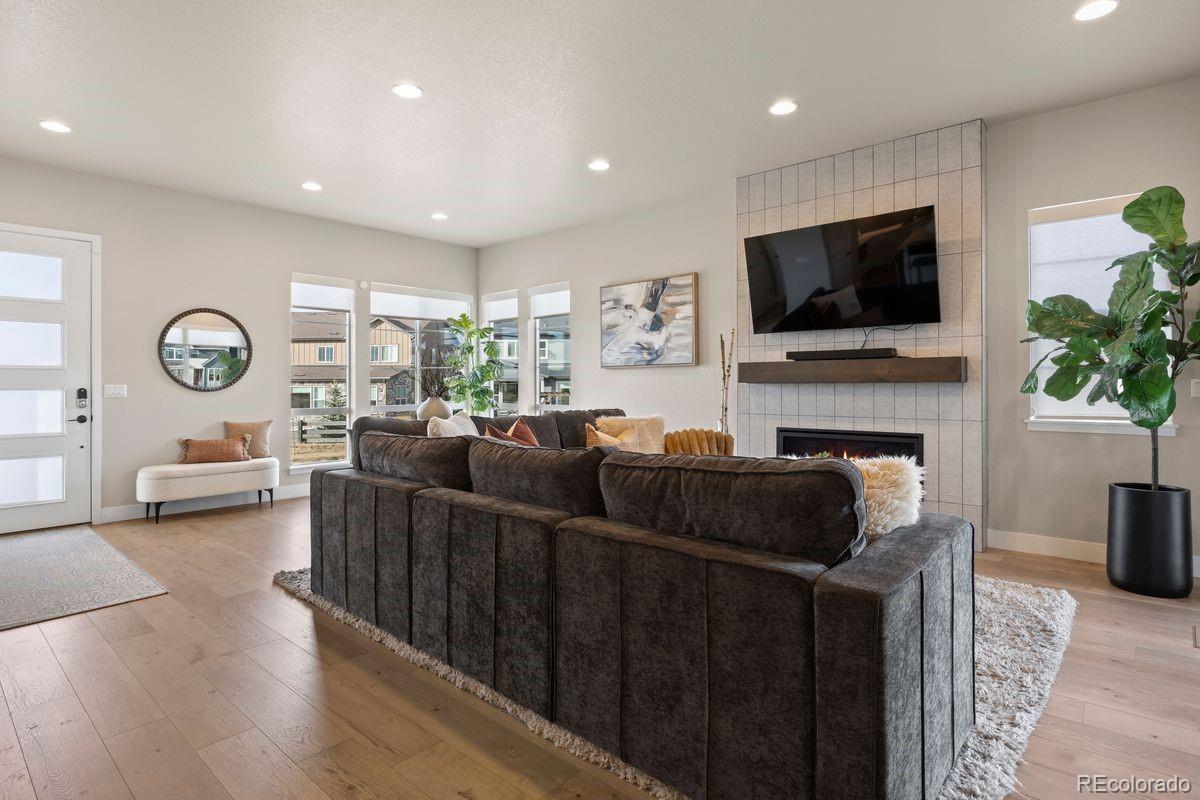 6239 Stable View Street Castle Pines, CO 80108 - Photo 13 of 40