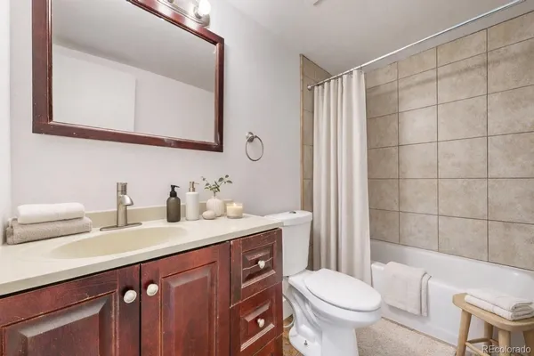 $2,400 | 4955 Moorhead Avenue, Unit 2, Boulder, CO 80305