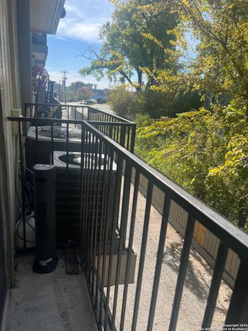 $119,500 | 6611 Southpoint Street, Unit 119, San Antonio, TX 78229