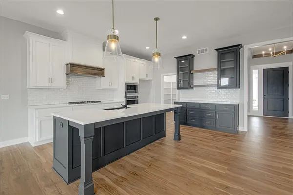 $734,940 | 4855 Northwest Martin Street, Riverside, MO 64151