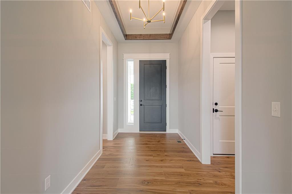 4855 Northwest Martin Street Riverside, MO 64151 - Photo 2 of 32