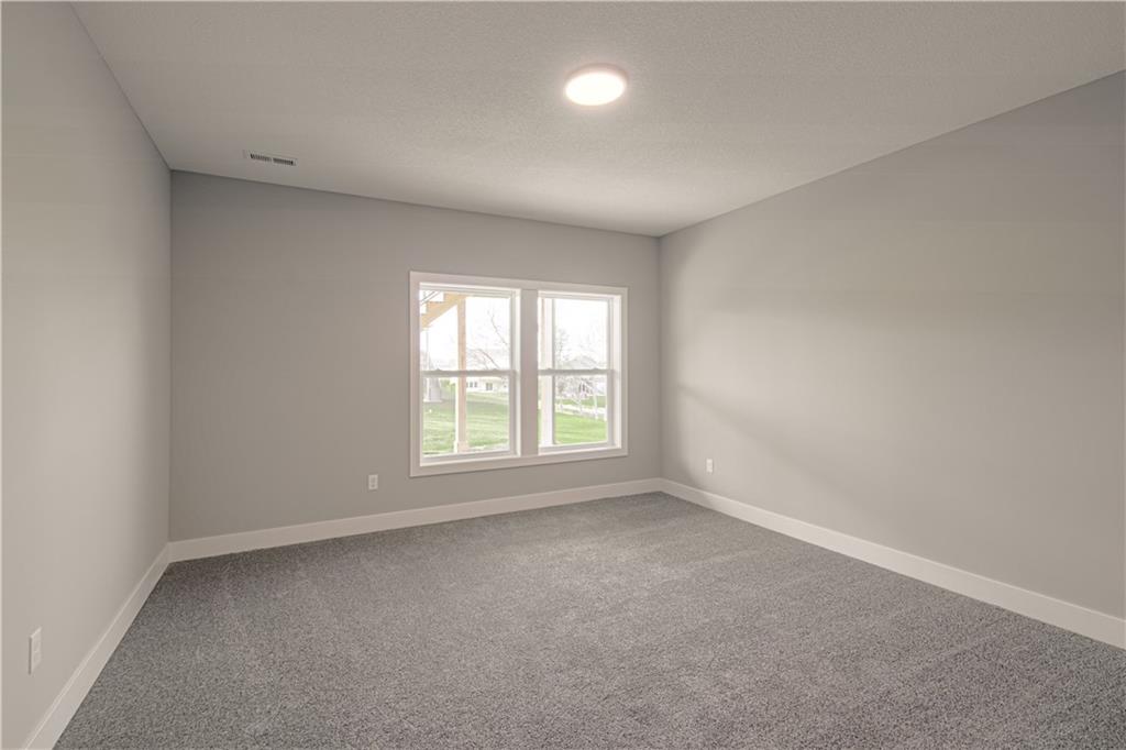 4855 Northwest Martin Street Riverside, MO 64151 - Photo 29 of 32