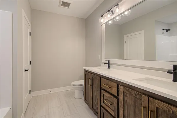 $734,940 | 4855 Northwest Martin Street, Riverside, MO 64151