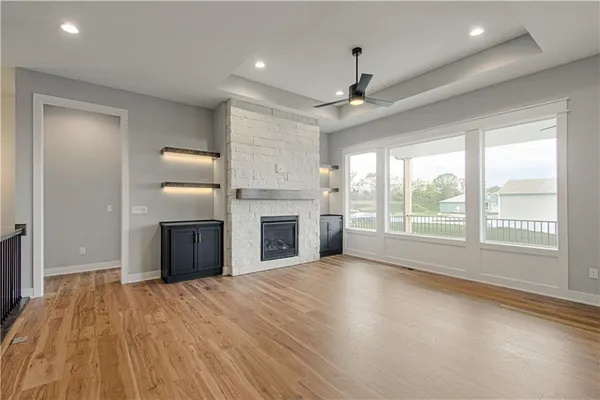 $734,940 | 4855 Northwest Martin Street, Riverside, MO 64151