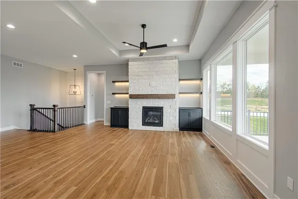 $734,940 | 4855 Northwest Martin Street, Riverside, MO 64151
