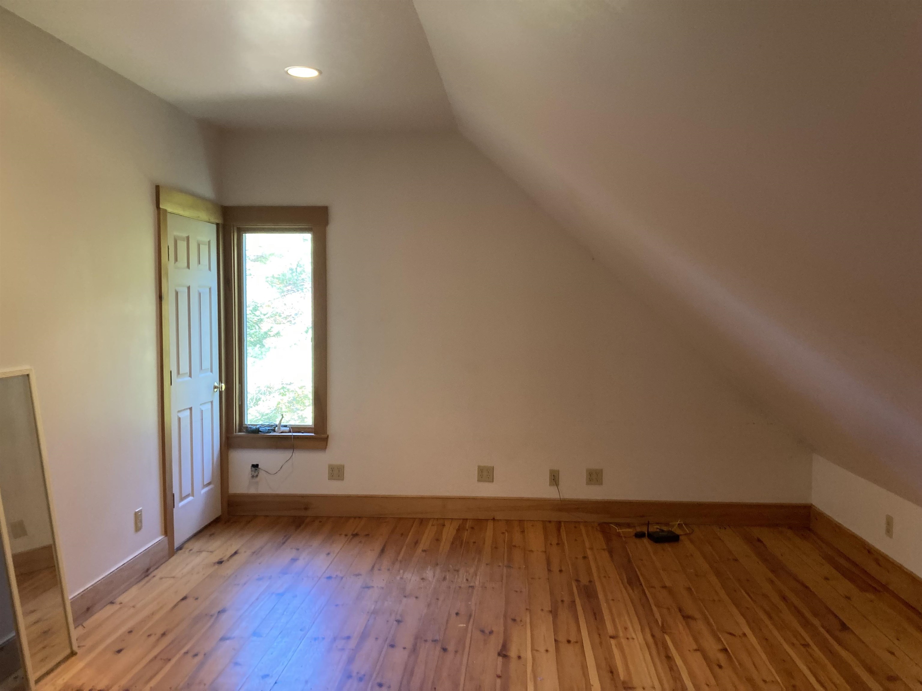 162 Tunnel Road Grafton, NH 03240 - Photo 8 of 28