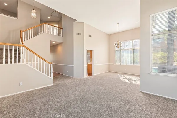 $929,900 | 660 Glen Springs Lane, Corona, CA 92882
