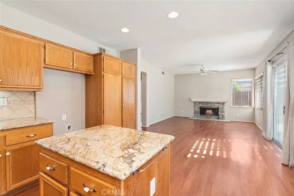 $929,900 | 660 Glen Springs Lane, Corona, CA 92882