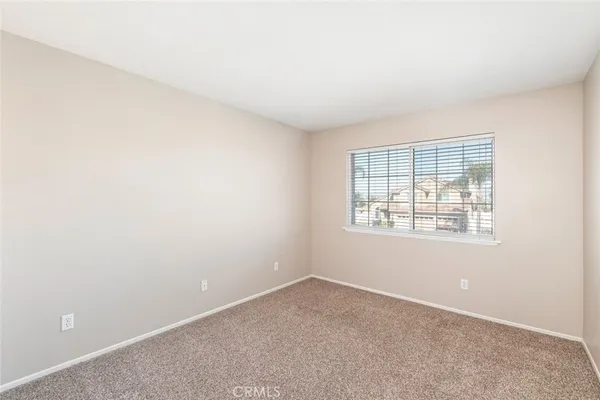 $929,900 | 660 Glen Springs Lane, Corona, CA 92882