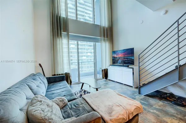 $3,000 | 60 Southwest 13th Street, Unit 2820, Miami, FL 33130
