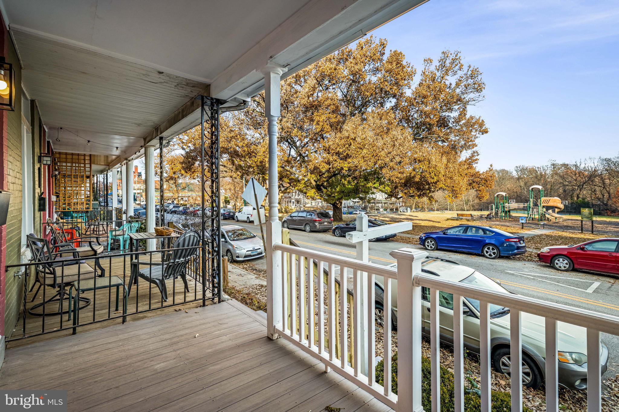 3212 Keswick Road Baltimore, MD 21211 - Photo 4 of 27 Tree-Top Views Across From Wyman Park