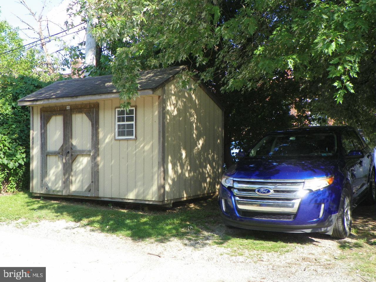 2039 Heather Road Folcroft, PA 19032 - Photo 19 of 26 Additional Off Street Parking
