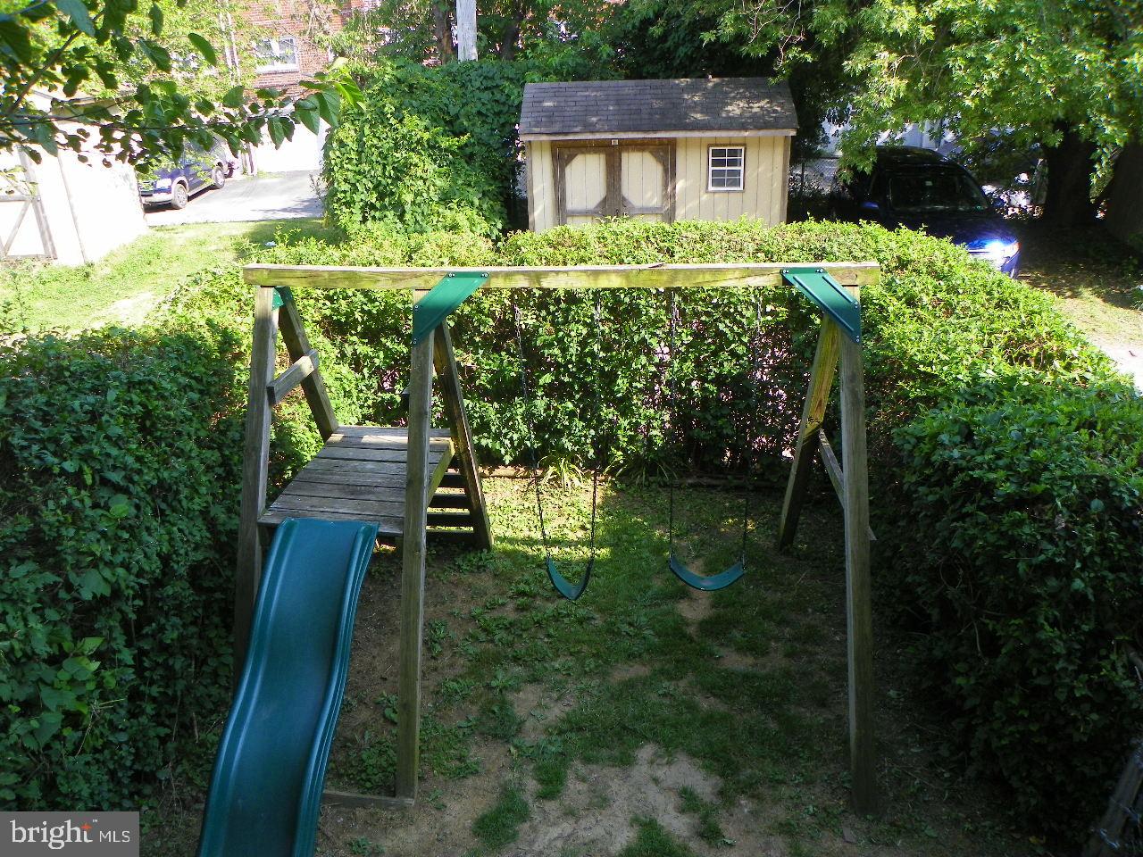 2039 Heather Road Folcroft, PA 19032 - Photo 24 of 26 Great rear yard play area with privacy