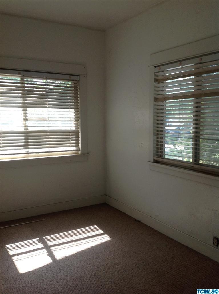 209 South D Street Exeter, CA 93221 - Photo 11 of 16 Additional Photo