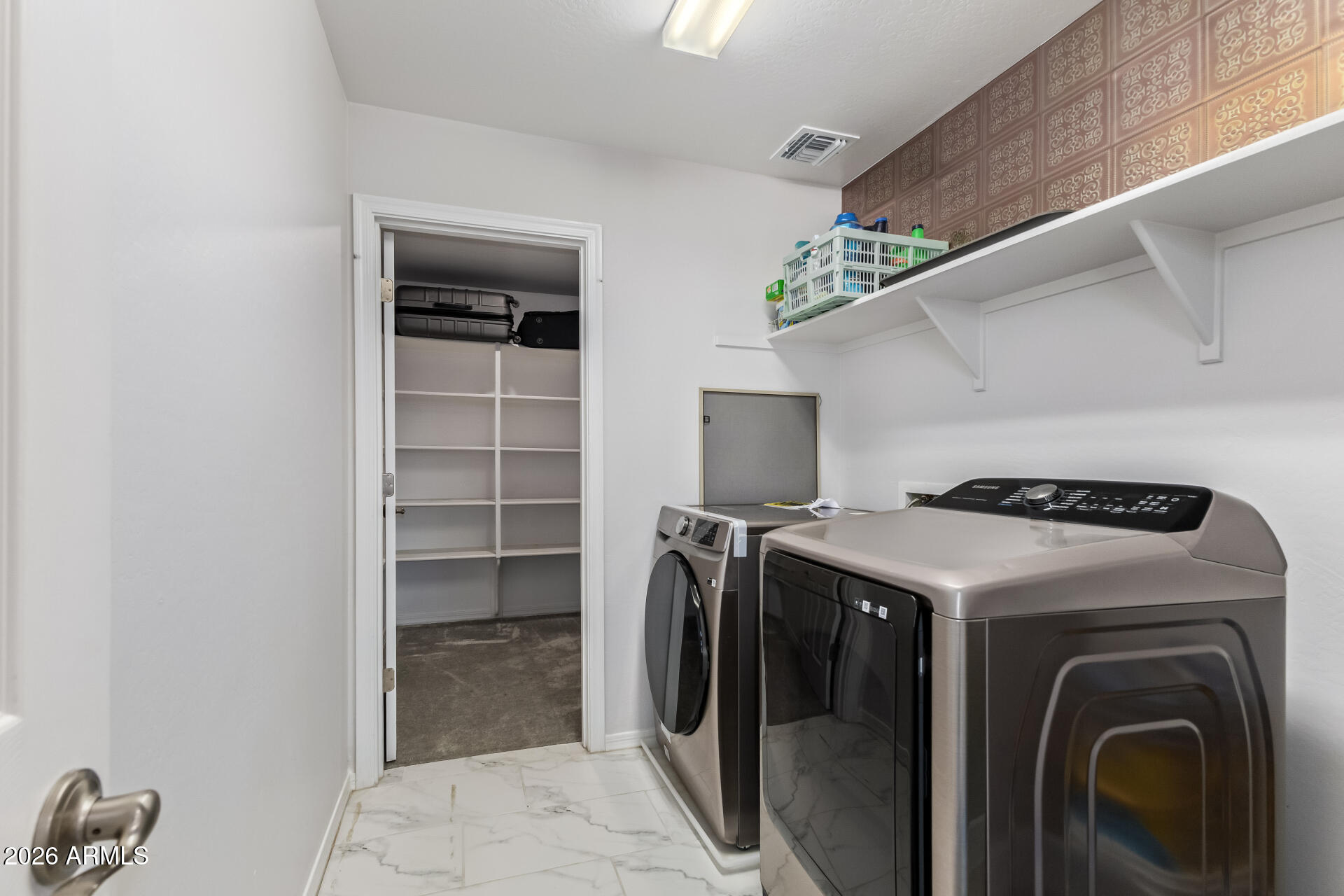 1317 East Fremont Road Phoenix, AZ 85042 - Photo 38 of 41 a utility room with dryer and washer