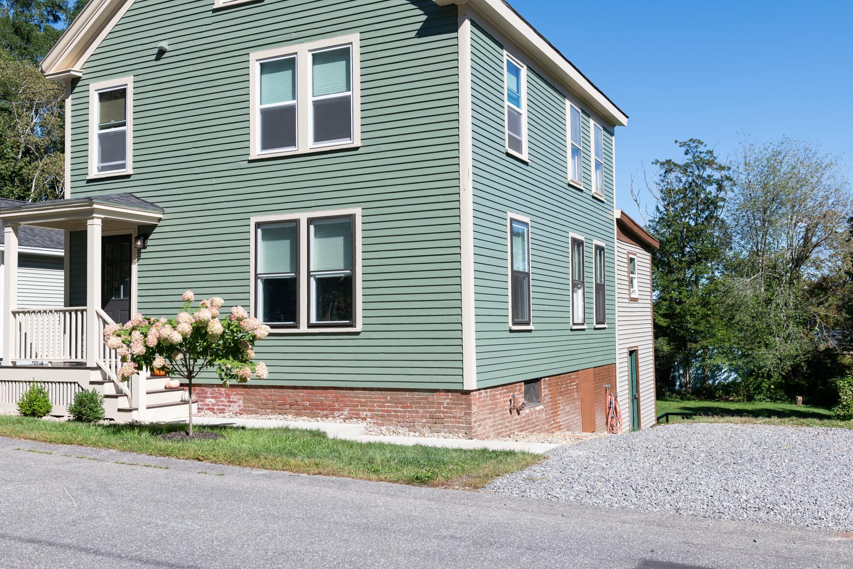 165 Middle Street Bath, ME 04530 - Photo 4 of 32 DSC_8272-2